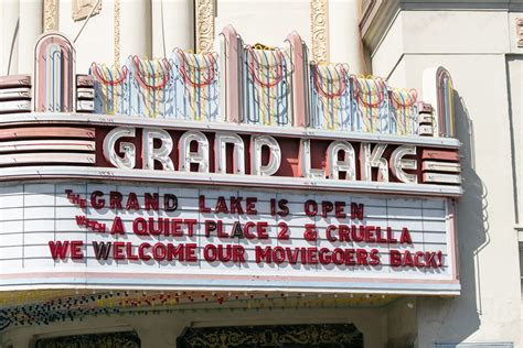 Lake theater - Mar 31, 2023 · Lake Theatre offers free refills on popcorn, sodas and frozen ICEE drinks. The fancy recliners come with a pretty high price tag, however. Each chair costs about $1,000 for a total of roughly ... 